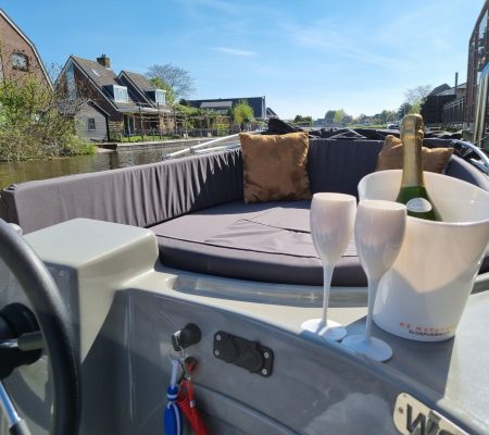 wsr510 sloep goedkoop sloep huren luxe sloep woerden luxe sloep huren reeuwijk reeuwijkse plassen boot huren landal Reeuwijk Nieuwerbrug sloep